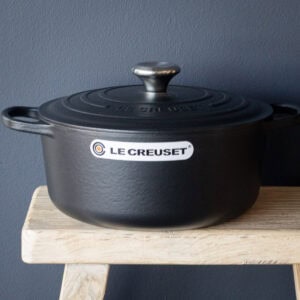Le Creuset French Oven 28cm: Satin Black