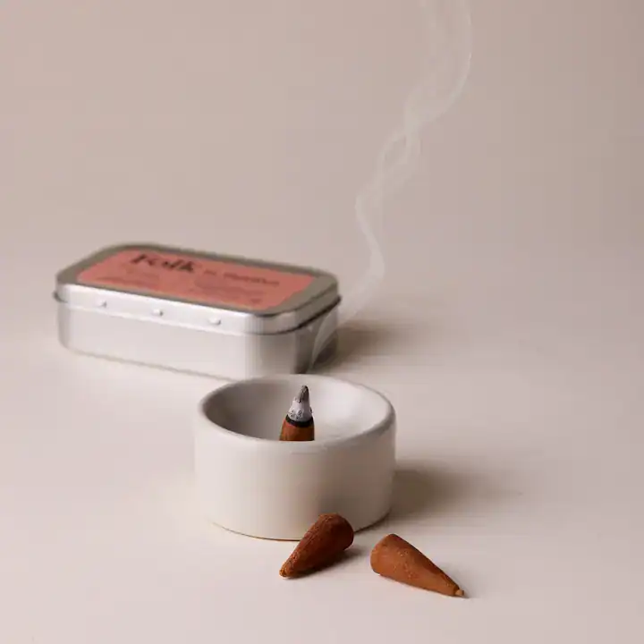 FieldDay Wander Folk Tin of Incense Cones - Image 2