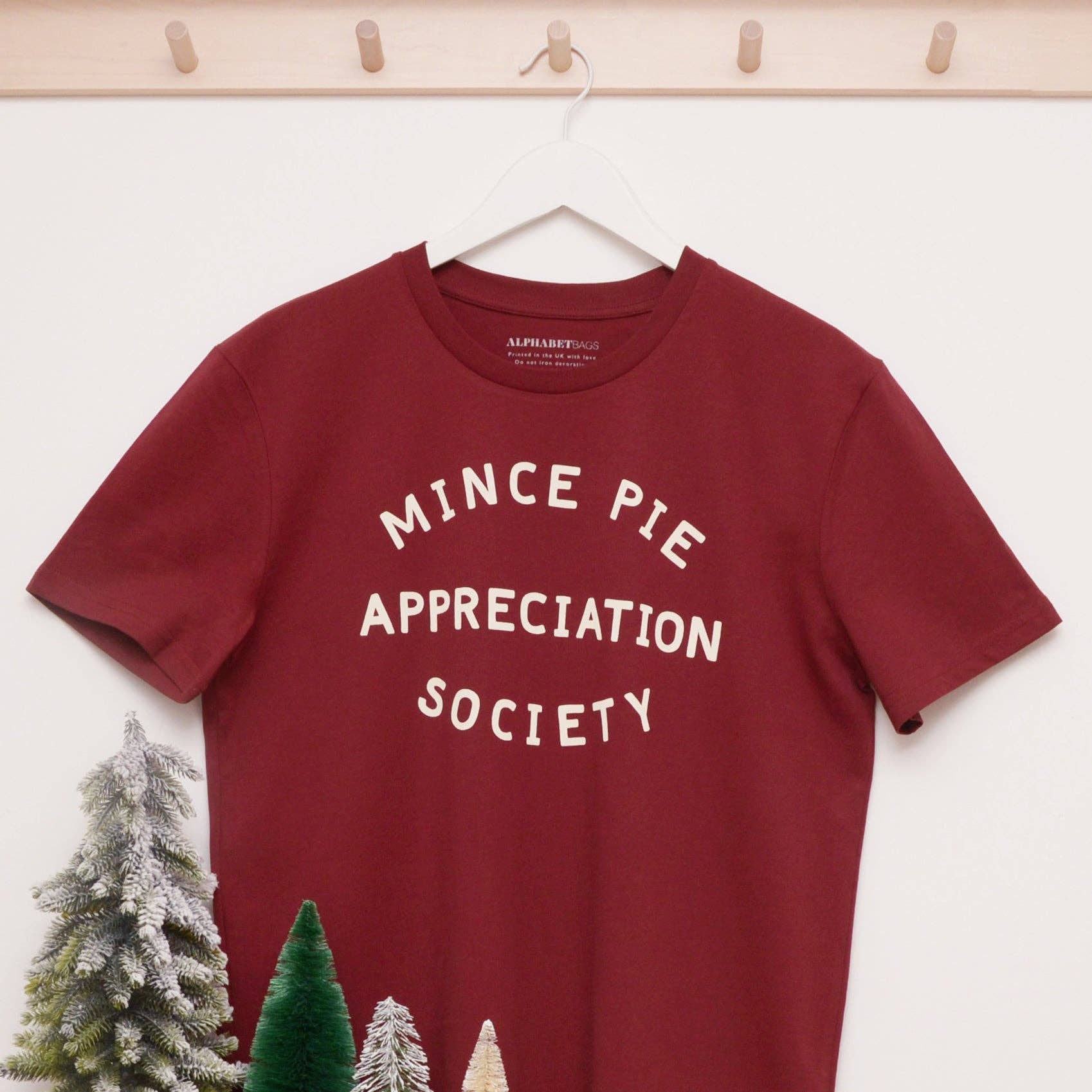 Mince Pie Appreciation Society Unisex T-Shirt - Burgundy: Medium - Image 3