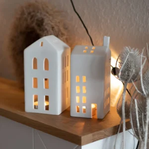 tealight-house-little-windows-2.webp
