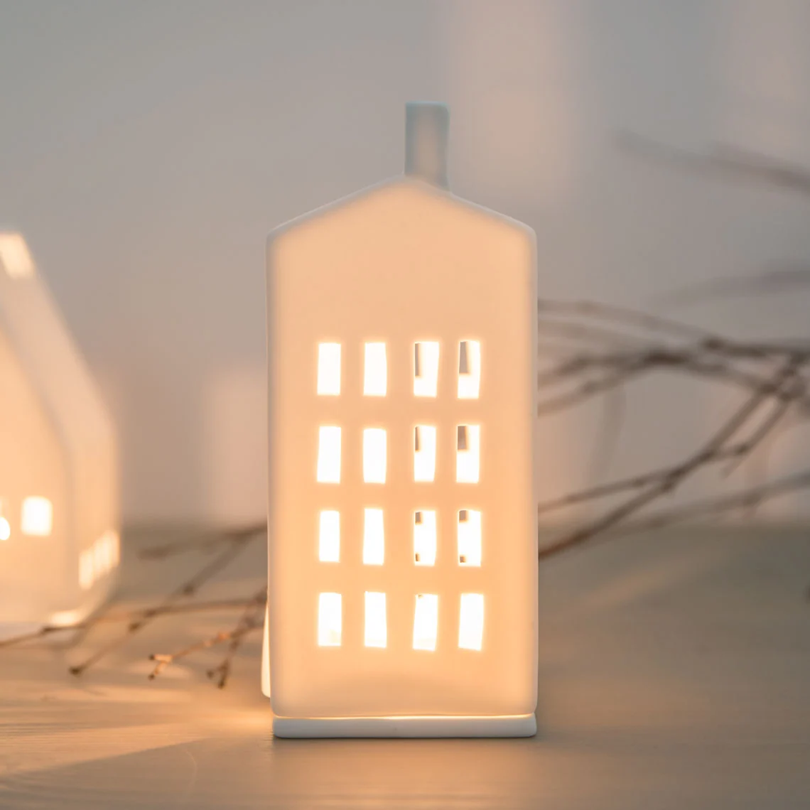 Tealight House - Little Windows 17cm - Image 3